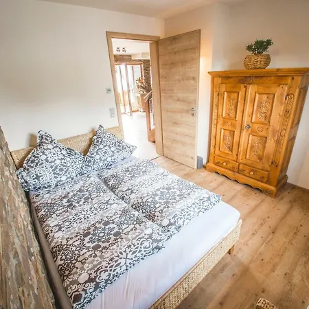 Downtown Alpi * Garmisch-Partenkirchen