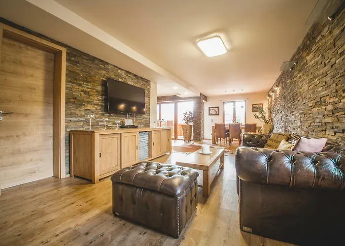 Downtown Alpi Гарміш-Партенкірхен